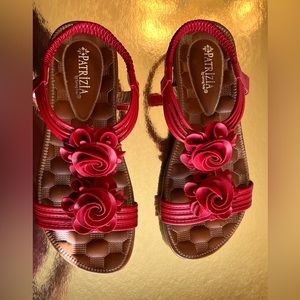 Patricia Nectarine Sandals EUC EU size 39